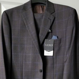 New Men's 2pc Lauren Suit